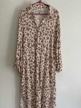 Sadie & Sage Cream Button-Front Maxi Shirt with Brown Butterfly Motif